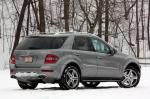 Mercedes-Benz ML63 AMG 2011 года